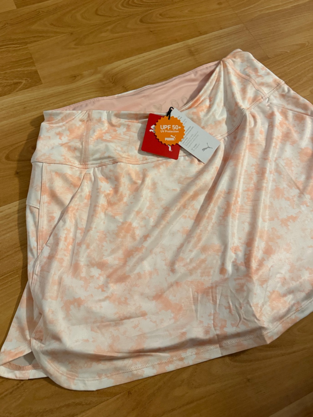 PUMA NWT women’s “PWRMesh Stillwater” skirt / skort size large white and orange
